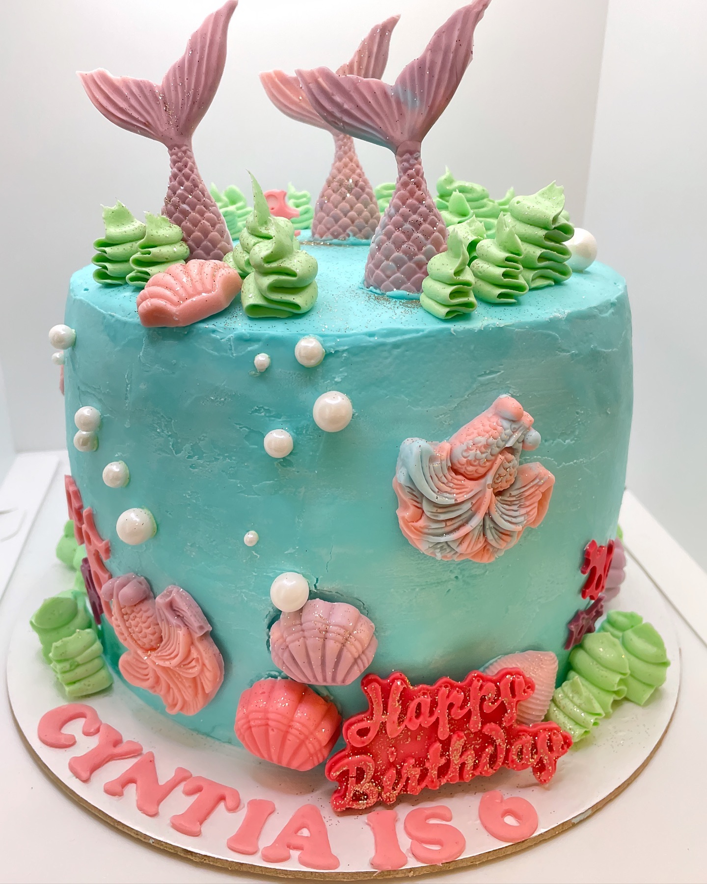 Custom Cakes example 3